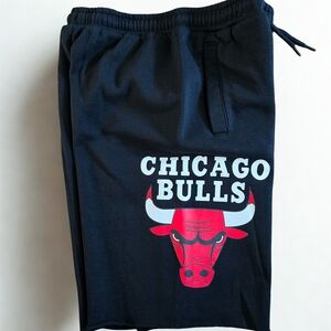 Vintage NBA Chicago Bulls Black Cotton Shorts Men’s Size (M) USA 80’s-90’s Logo